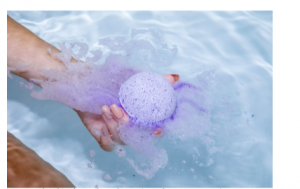 DeLa-Beauh-Thin-Mint-Bath-Bomb